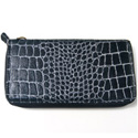帯地クロコの長財布／ブラック